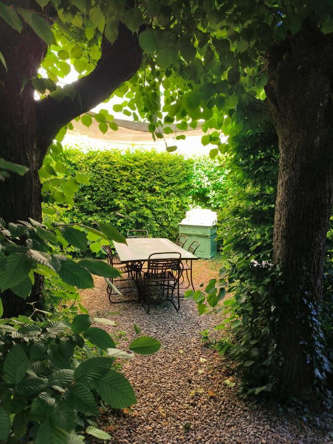 Bed and Breakfast Le Grand Barrois Креси-ла-Шапель Экстерьер фото